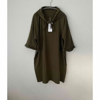 エムエムシックス(MM6)の【新品】MM6 MaisonMargiela   半袖 Tシャツワンピース(ひざ丈ワンピース)