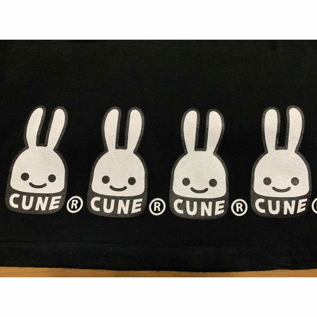 CUNE うさぎ　Tシャツ　黒 2