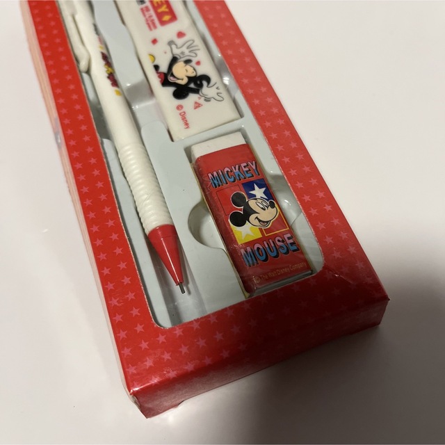 新品　ミッキーマウス　シャーペン　消しゴム　シャーペン芯　ミッキー　MICKEY エンタメ/ホビーのおもちゃ/ぬいぐるみ(キャラクターグッズ)の商品写真