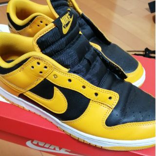 ナイキ(NIKE)のナイキ　黒黄　Dunk Championship Goldenrod 　ダンク(スニーカー)