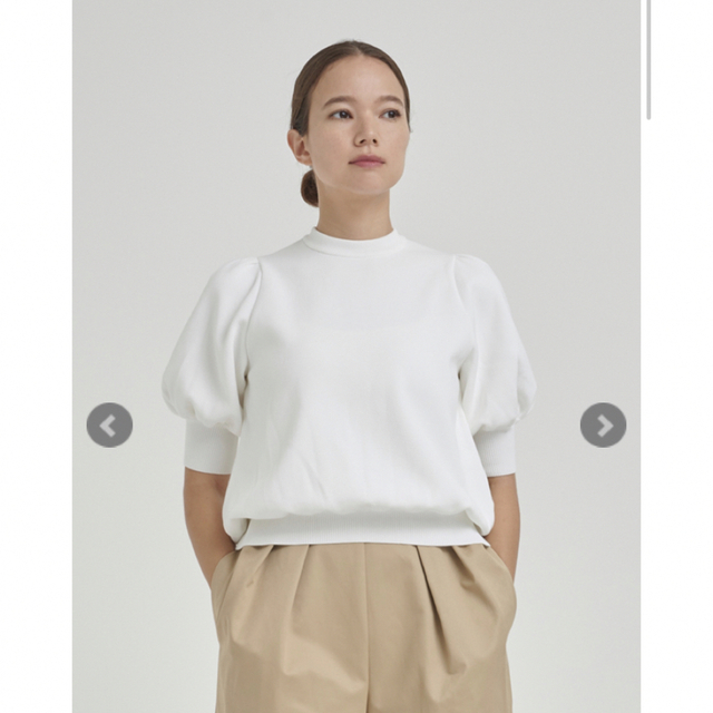 【おめぐ様】yori コットンパフスリーブニット　ホワイト レディースのトップス(カットソー(半袖/袖なし))の商品写真