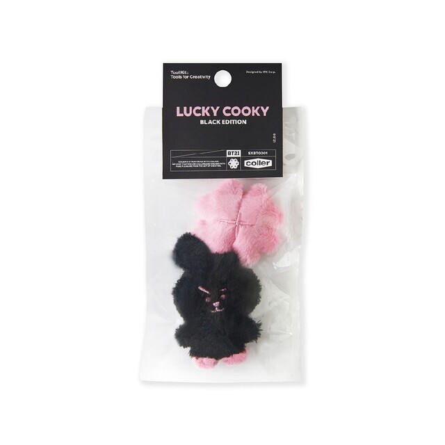 防弾少年団(BTS)(ボウダンショウネンダン)のBT21 LUCKY COOKY Sticon Black マスコット クッキー エンタメ/ホビーのおもちゃ/ぬいぐるみ(キャラクターグッズ)の商品写真