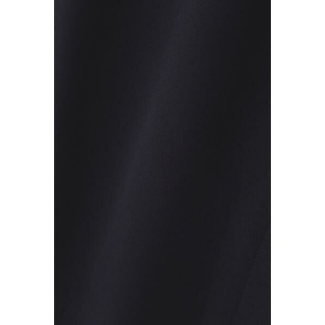 BOSCH(ボッシュ)のボッシュ　トリアセバックサテンセットアップスカート　38  ネイビー レディースのスカート(ひざ丈スカート)の商品写真