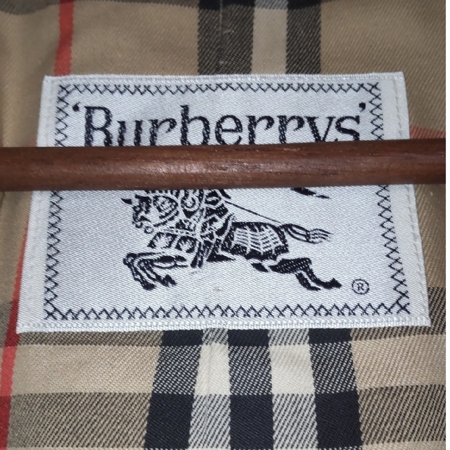 BURBERRY(バーバリー)のバーバリー 白タグ 美品 レディースのジャケット/アウター(トレンチコート)の商品写真