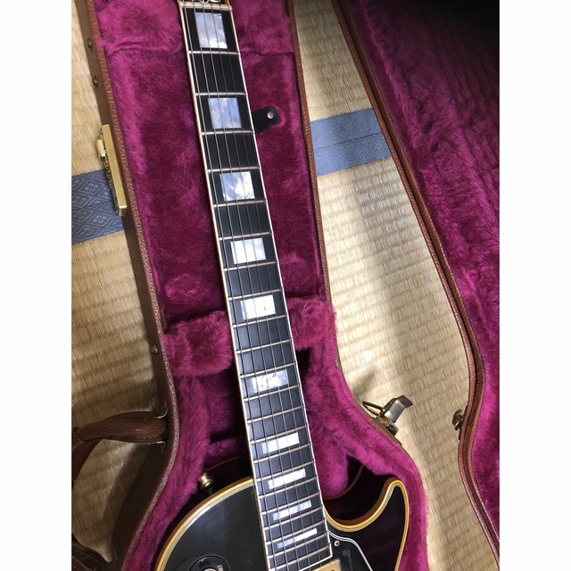 Gibson(ギブソン)のgibson les poul custom 1998年　ウェザーチェックあり！ 楽器のギター(エレキギター)の商品写真