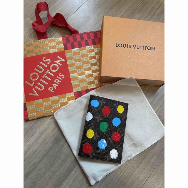 注目ブランド LOUIS VUITTON - 新品未使用 LV パスポートケース 旅行