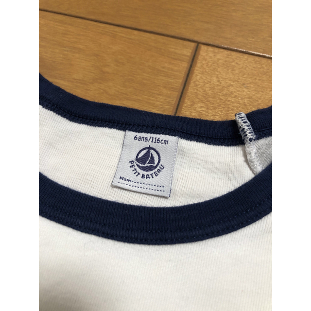 PETIT BATEAU(プチバトー)のPETIT BATEAU（プチバトー）Tシャツ（116cm） キッズ/ベビー/マタニティのキッズ服男の子用(90cm~)(Tシャツ/カットソー)の商品写真