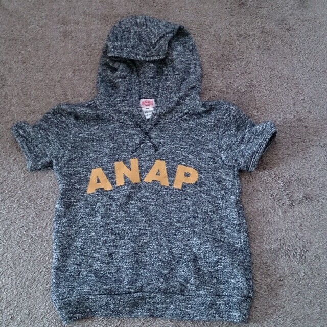 ANAP Kids(アナップキッズ)のアナップキッズトレーナー120 キッズ/ベビー/マタニティのキッズ服男の子用(90cm~)(Tシャツ/カットソー)の商品写真