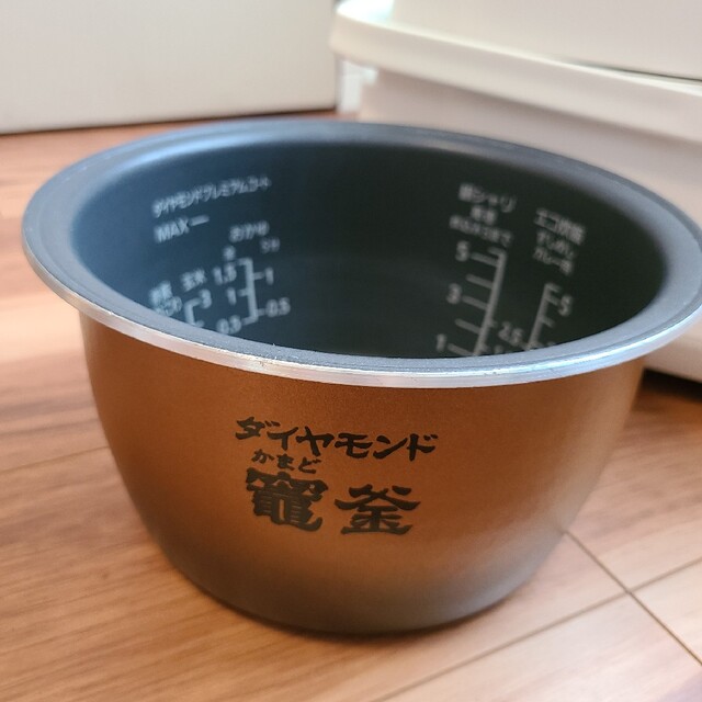 Panasonic(パナソニック)のパナソニック炊飯器　Wおどり炊き　ジャンク品　故障 スマホ/家電/カメラの調理家電(炊飯器)の商品写真