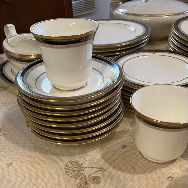 ノリタケディナーセット『値下げしました』 食器 ノリタケディナーセット『値下げしました』 食器