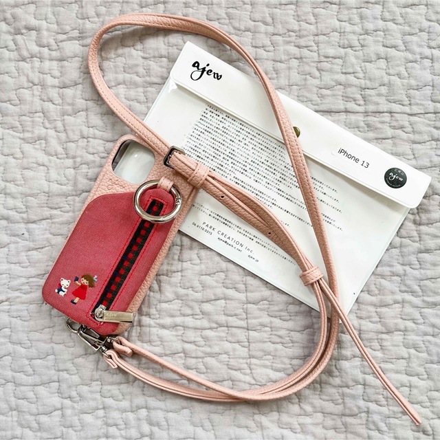 familiar - familiar × ajew iPhone13ケース ピンクの通販 by mer's