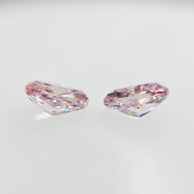 FANCY INTENSE PURPLISH PINK 0.12/0.10ct レディースのアクセサリー(その他)の商品写真