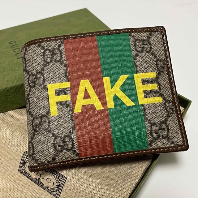 希少✨美品✨グッチ 折り財布 FAKE/NOT GGスプリーム シェリーライン