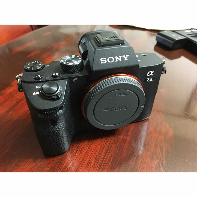 SONY ミラーレス カメラ  a7III ILCE−7M3