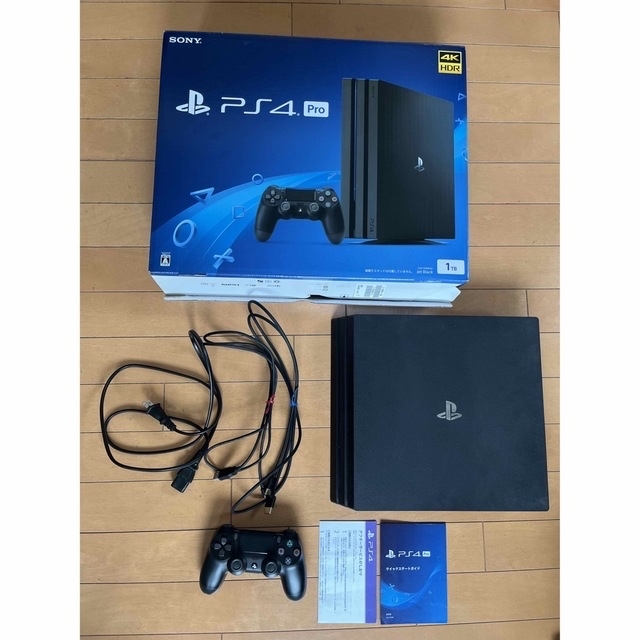 PS4 pro CUH-7100B B01 1TB Jet Black