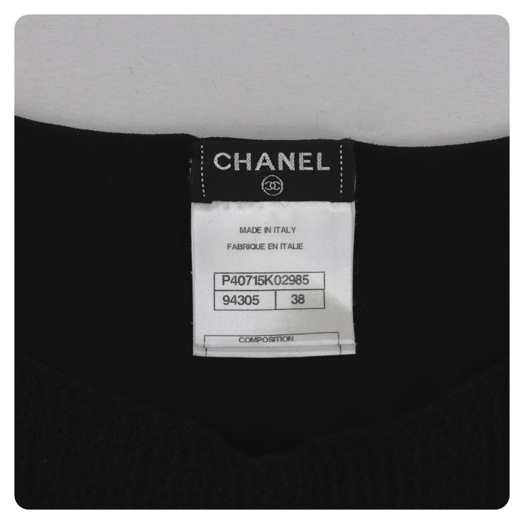 CHANEL シャネル ワンピース ココボタン ロゴ バイカラー 半袖 春夏 服 P95 1995年 ヴィンテージ 希少 レア  38 PO4830VO4016 アイボリー ブラック 黒 ゴールド金具    ウール レディース ギフト 美品【品】