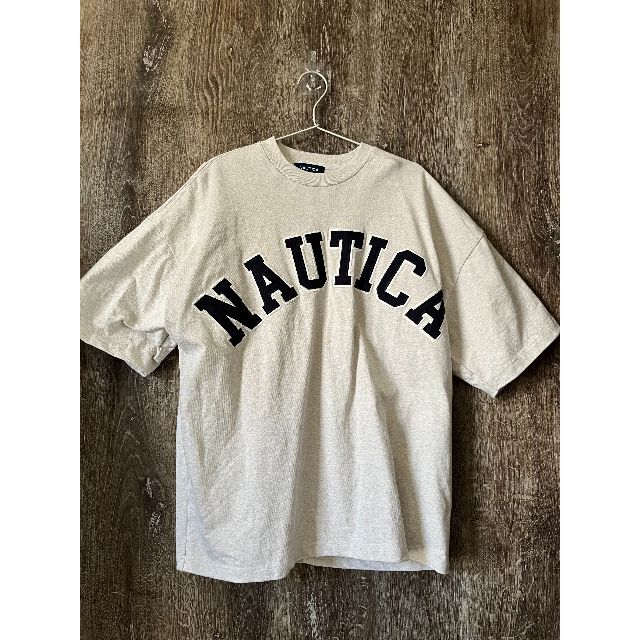 NAUTICA(ノーティカ)のNAUTICA/ノーティカ “TOO HEAVY” Arch Logo 刺繍 メンズのトップス(Tシャツ/カットソー(半袖/袖なし))の商品写真