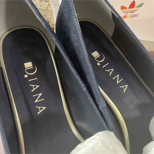 DIANA(ダイアナ)の新品未使用　DIANA パンプス　本革　24cm レディースの靴/シューズ(ハイヒール/パンプス)の商品写真