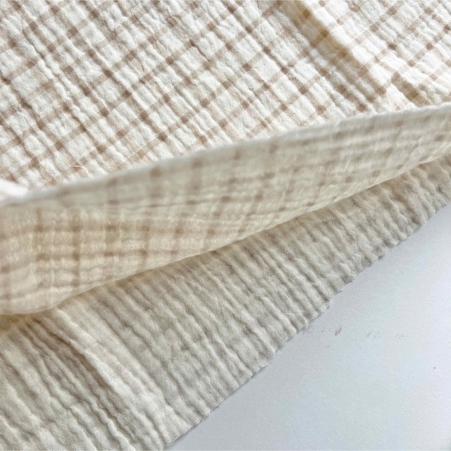 ダブルガーゼ（グラフチェック）韓国生地　2色から選択 ハンドメイドの素材/材料(生地/糸)の商品写真