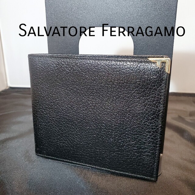 販売実績No.1Salvatore Ferragamo　フェラガモ　札入れ　２つ折財布