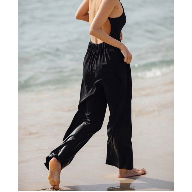 nagonstans(ナゴンスタンス)のNala ナラ Black Wide leg swim pants Free  レディースのパンツ(カジュアルパンツ)の商品写真