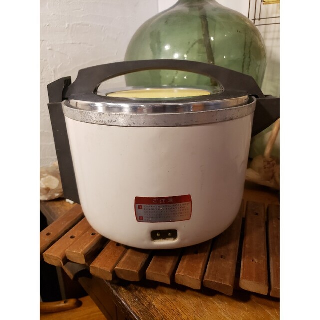 TOSHIBA 東芝 炊飯器 東芝電気炊飯器 家電 レトロ 昭和レトロの TOSHIBA 東芝 炊飯器 東芝電気炊飯器 家電 レトロ 昭和レトロの
