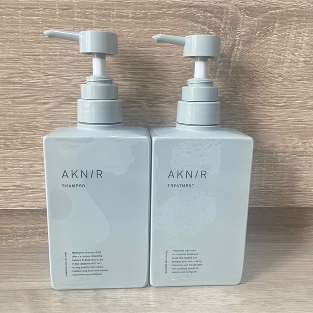 アクニー 薬用ヘアシャンプー トリートメント 2回使用 梨花