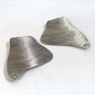 グッチ イヤリング - 金属素材 シルバー