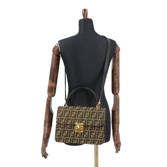 新品同様 フェンディ FENDI ズッカ柄 2way ハンド ショルダー バッグ