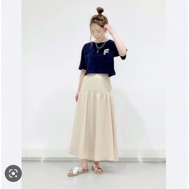 GU(ジーユー)の美品 GUティアードフレアスカート レディースのスカート(ロングスカート)の商品写真