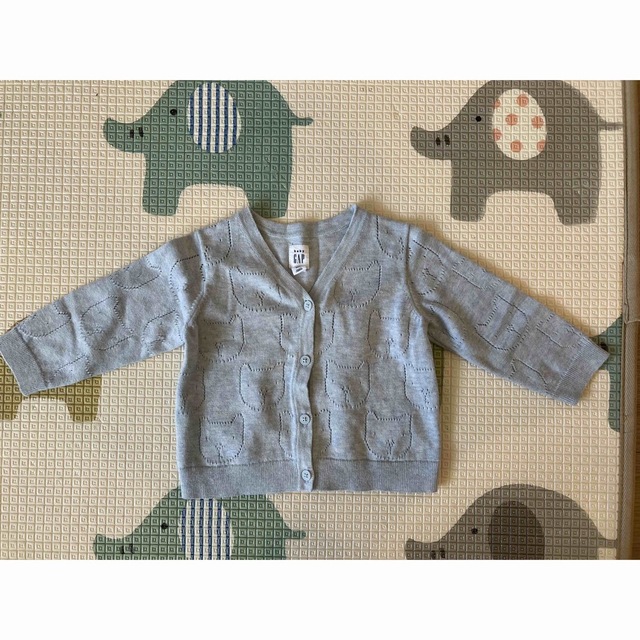 GAP(ギャップ)のGAP カーディガン キッズ/ベビー/マタニティのベビー服(~85cm)(カーディガン/ボレロ)の商品写真