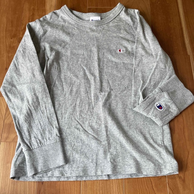 Champion(チャンピオン)のchampion キッズ用ロングTシャツ キッズ/ベビー/マタニティのキッズ服女の子用(90cm~)(Tシャツ/カットソー)の商品写真