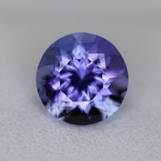 タンザナイト(Cube Cut)  0.46ct.(その他)