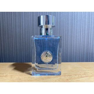 ジャンニヴェルサーチ(Gianni Versace)のヴェルサーチ VERSACE プールオム 30ml EDT SP(香水(男性用))