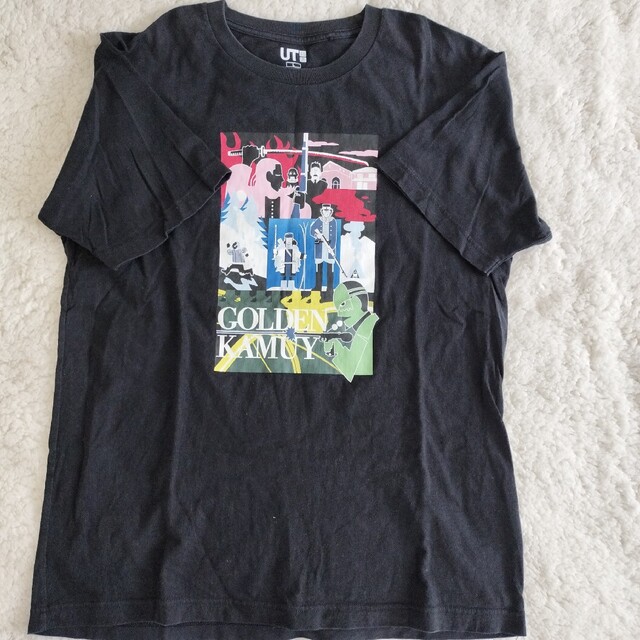 UNIQLO(ユニクロ)の【送料無料】USED ユニクロ UT ゴールデンカムイ Tシャツ Lサイズ メンズのトップス(Tシャツ/カットソー(半袖/袖なし))の商品写真