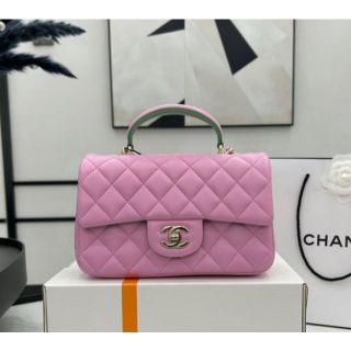 シャネル マトラッセ バッグ(グリーン・カーキ/緑色系)の通販 100点 シャネル マトラッセ バッグ(グリーン・カーキ/緑色系)の通販 100点