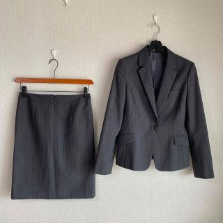 ユナイテッドアローズグリーンレーベルリラクシング(UNITED ARROWS green label relaxing)のグリーンレーベル スカートスーツ 38 W70 グレー 未使用に近い DMW(スーツ)