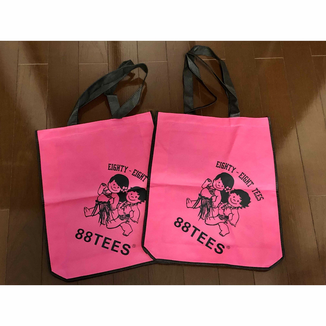 88TEES(エイティーエイティーズ)の88TEES ショッパー ショップ袋 不織布バッグ レディースのバッグ(ショップ袋)の商品写真