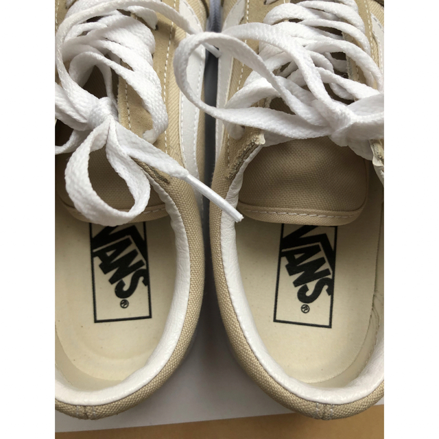 VANS(ヴァンズ)のVANS  バンズ　オールドスクール　SAND 24.0cm レディースの靴/シューズ(スニーカー)の商品写真