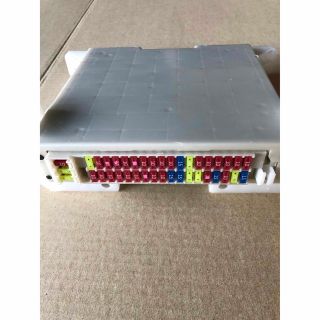 17プロフィアヒューズボックス ヒューズコネクター付きの通販 by