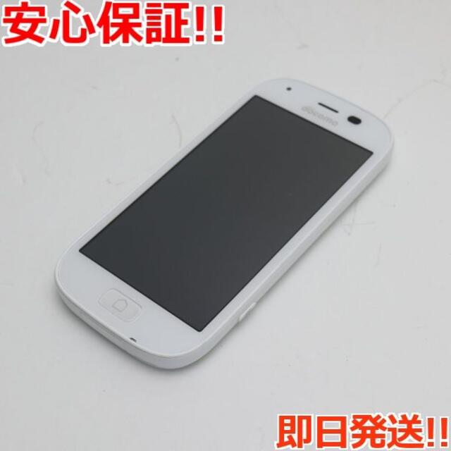 超美品 F-04J らくらくスマートフォン4 ホワイト