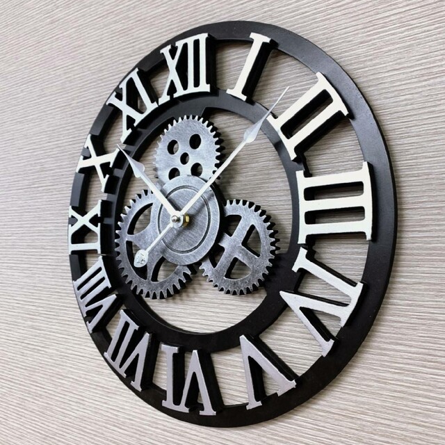 歯車　壁掛け時計　ローマ数式　シルバー