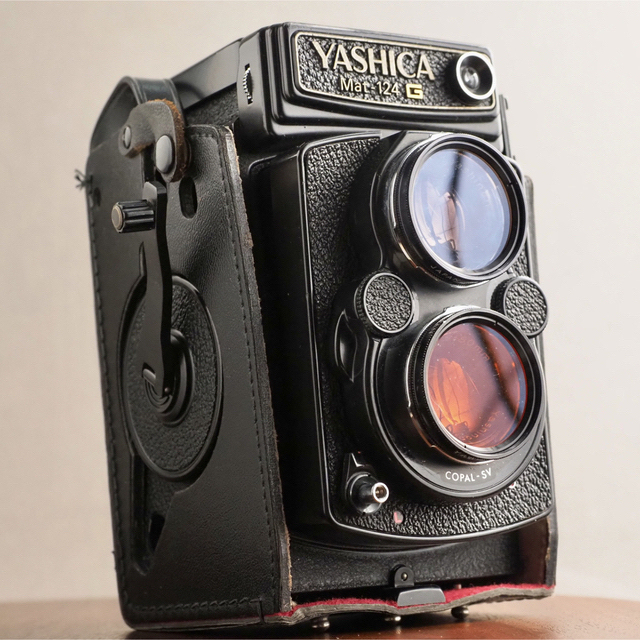 二眼レフ 中判カメラ ヤシカマットYASHICA Mat-124G 実働品 二眼レフ 中判カメラ ヤシカマットYASHICA Mat-124G 実働品