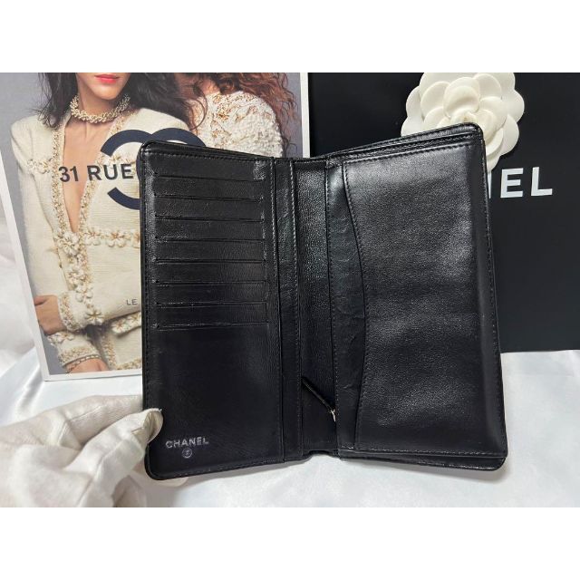 CHANEL(シャネル)のCHANEL マトラッセ 長財布 キャビアスキン シルバー金具 レディースのファッション小物(財布)の商品写真