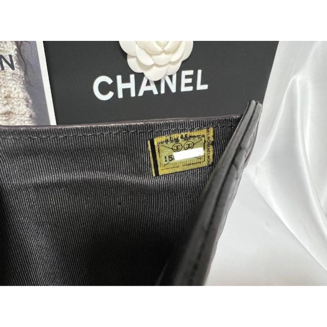 CHANEL(シャネル)のCHANEL マトラッセ 長財布 キャビアスキン シルバー金具 レディースのファッション小物(財布)の商品写真