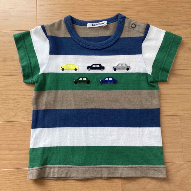 familiar(ファミリア)のfamiliar ファミリア 半袖Tシャツ 車柄 90 キッズ/ベビー/マタニティのキッズ服男の子用(90cm~)(Tシャツ/カットソー)の商品写真