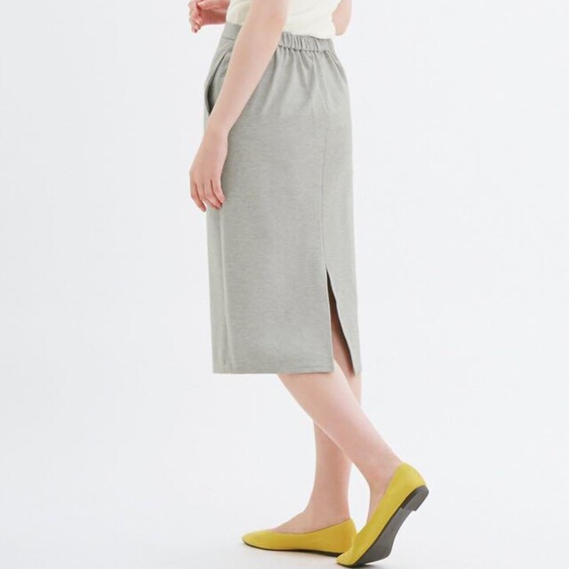 GU(ジーユー)の新品 未使用 GU オンライン限定 カットソータイトスカート XXL オレンジ レディースのスカート(ひざ丈スカート)の商品写真