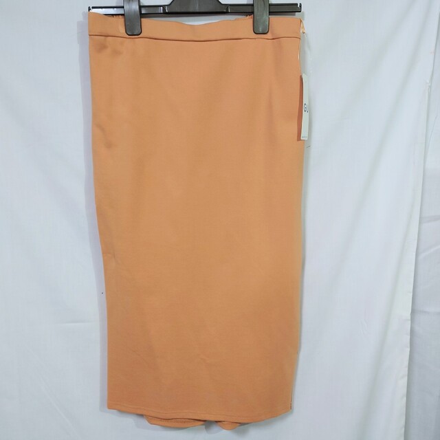 GU(ジーユー)の新品 未使用 GU オンライン限定 カットソータイトスカート XXL オレンジ レディースのスカート(ひざ丈スカート)の商品写真