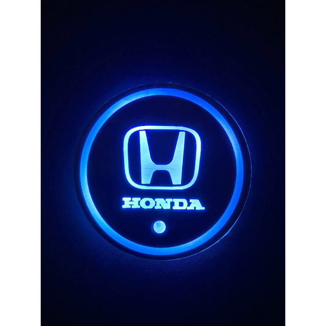 ホンダ(ホンダ)のHONDAロゴ入り　光るLEDコースター　ドリンクコースター 自動車/バイクの自動車(車内アクセサリ)の商品写真