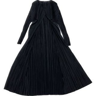 プリーツプリーズイッセイミヤケ(PLEATS PLEASE ISSEY MIYAKE)の【極美品】プリーツプリーズ イッセイミヤケ ロングカーディガン　黒　サイズ3 (カーディガン)